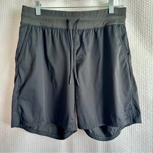 The North Face Aphrodite Motion Women’s Gray Athletic Shorts Size: Medium